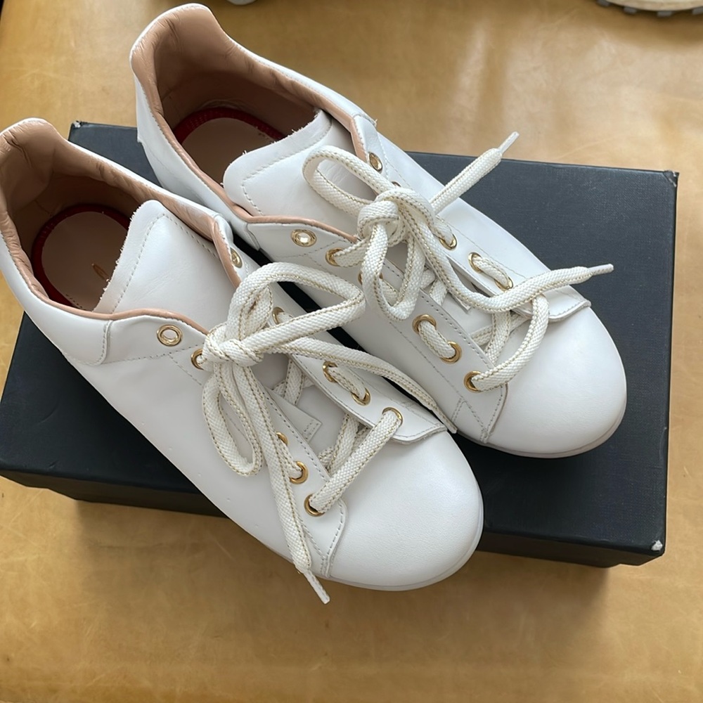 ENRICO CUINI Women's Olivia Nappa Size 36.5